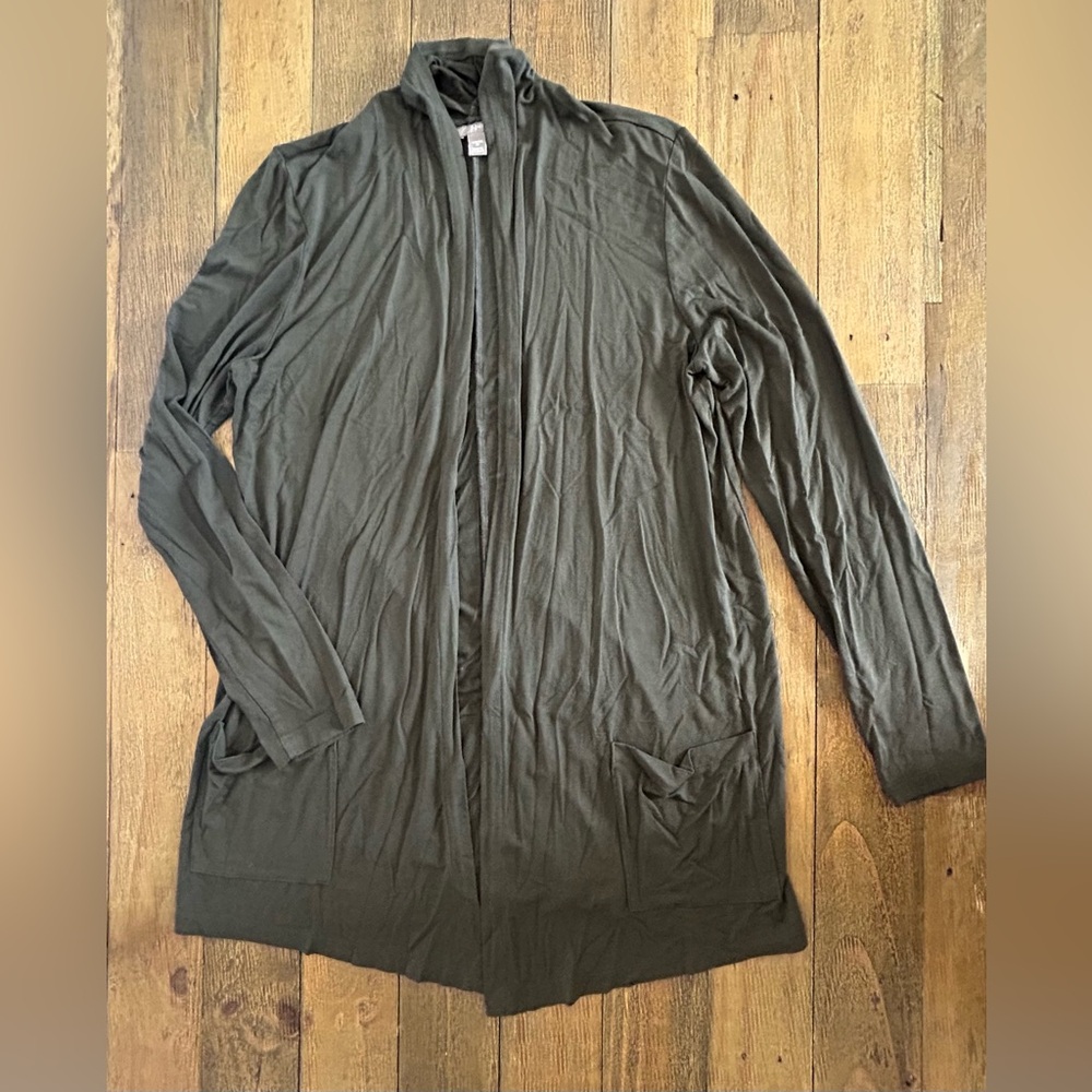 💖5 for $50💖J JILL Olive Green Lightweight Cardigan with pockets office layers